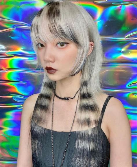 racoon tail hair style|What Every Hairstylist Should Know About Raccoon。